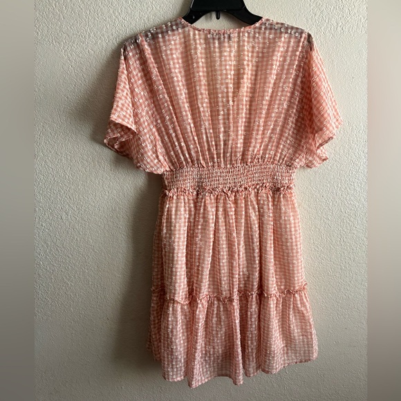 En Saison Caldera Shirred Gingham Vneck Barbie Peach  Mini Dress S - Picture 10 of 15
